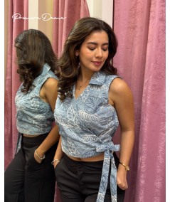 BLUSA VICTORIA CELESTE